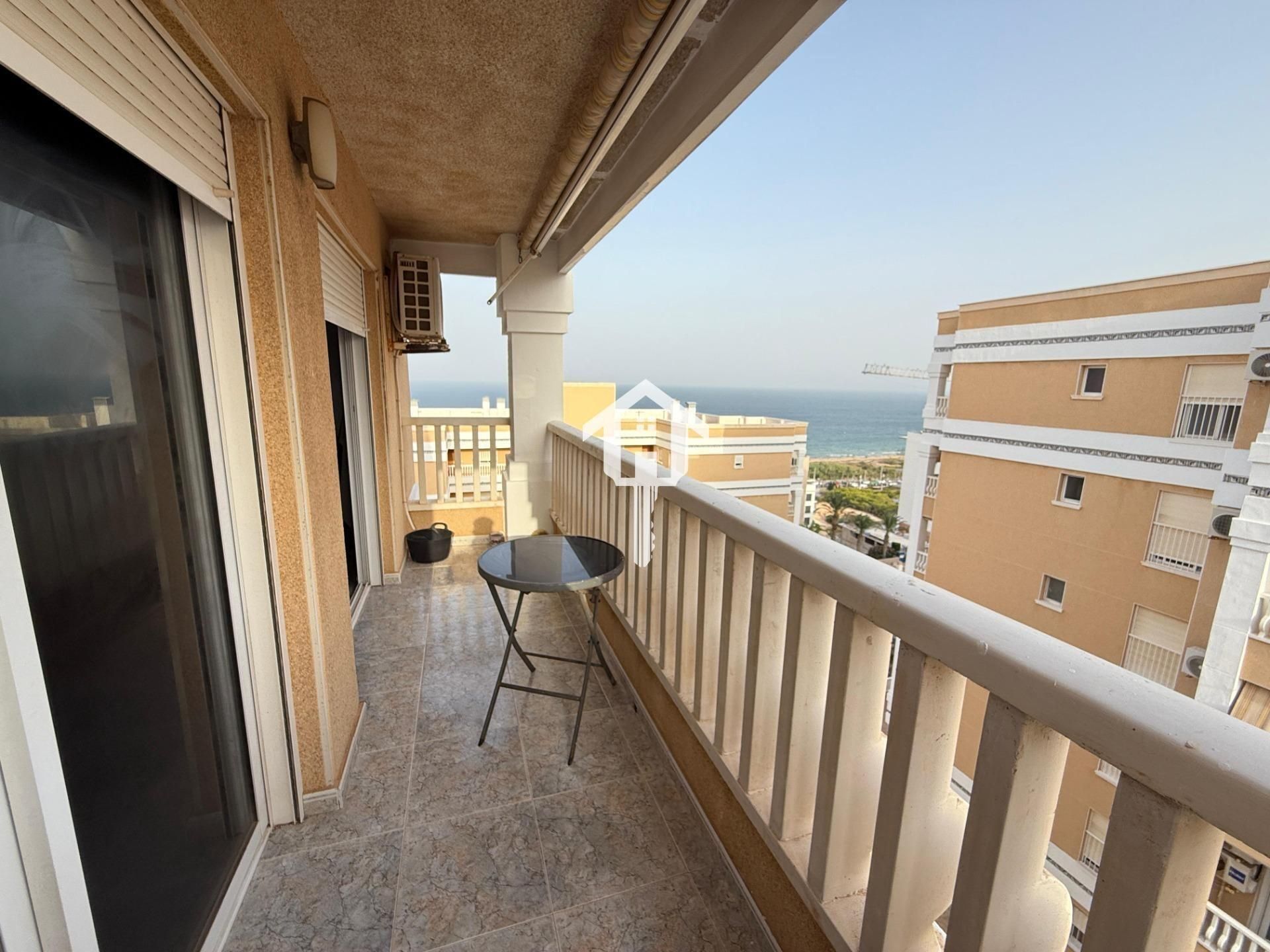 Pis en venda a Avenida COSTA BLANCA, Los Arenales del Sol