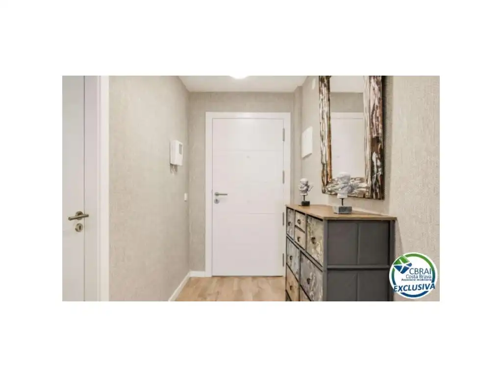 Duplexes for sale in Figueres  with Air Conditioner and Furnished