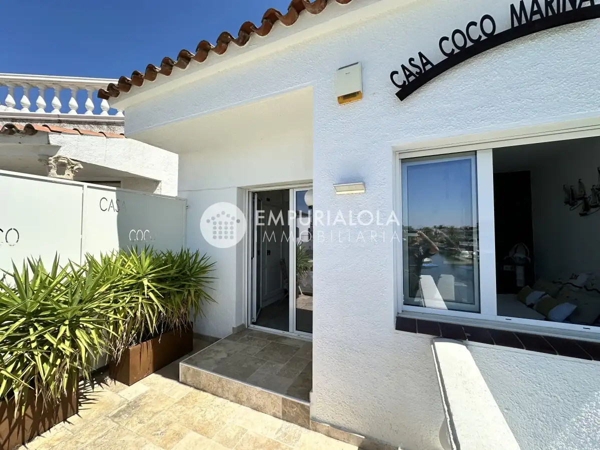 Terraza de Casa o chalet en venta en Empuriabrava con Aire acondicionado, Piscina y Amueblado