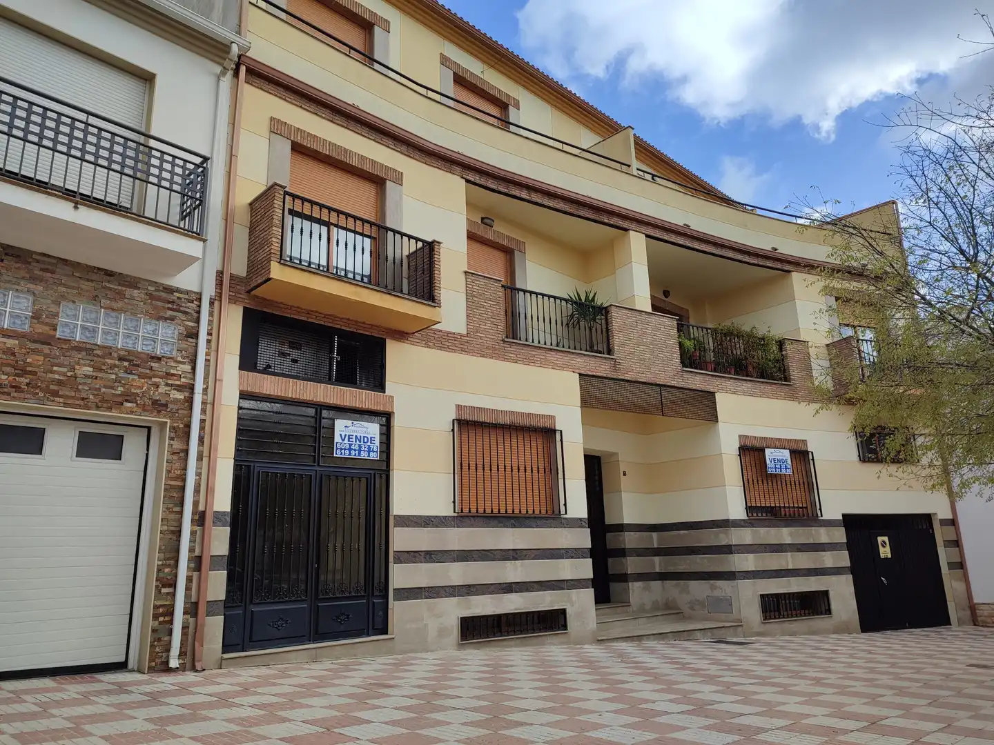 Local comercial en venda a Torreperogil