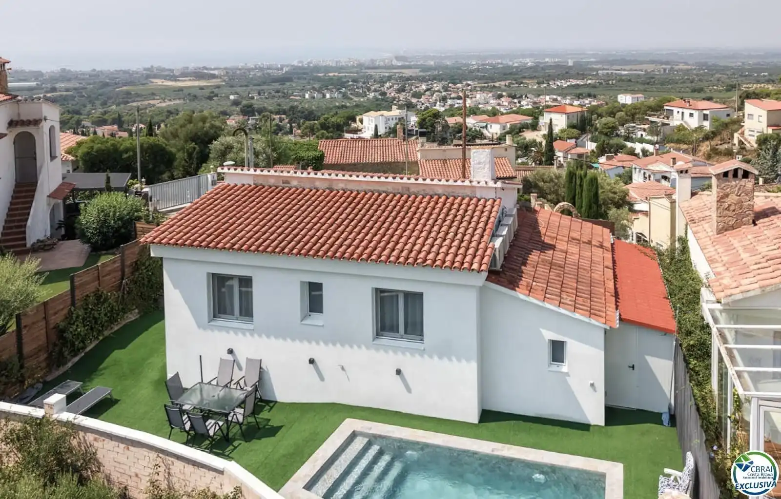 Exterior view of Houses for sale in Roses  with Air Conditioner, Storage room and Swimming Pool