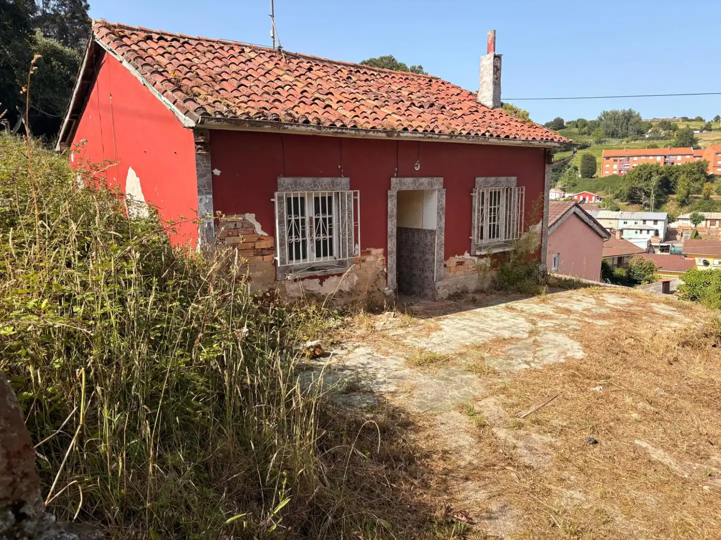 Vista exterior de Casa o xalet en venda en Castrillón