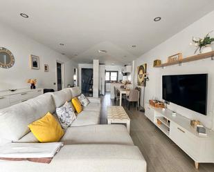 Living room of Single-family semi-detached for sale in Cártama  with Swimming Pool