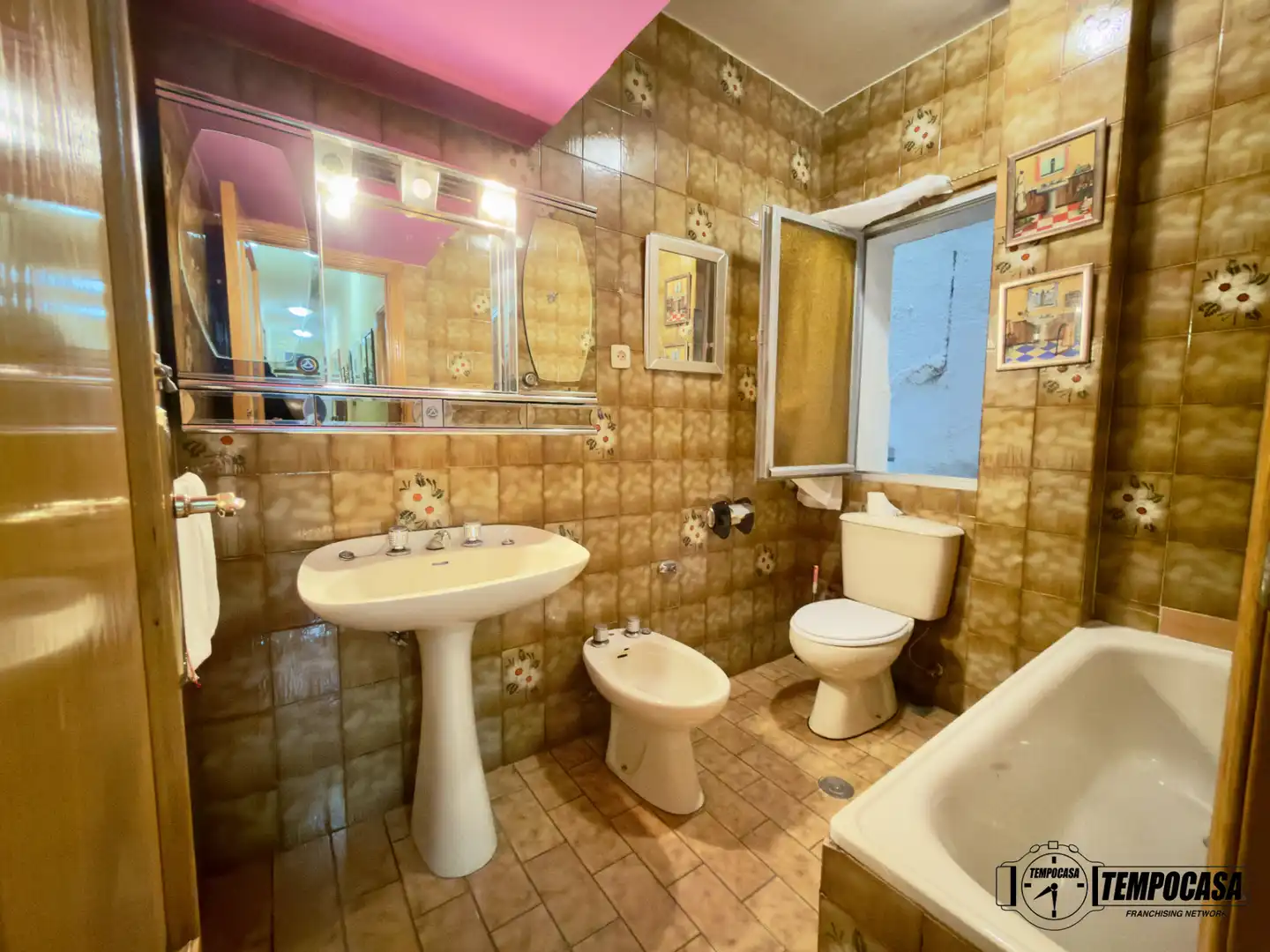 Baño de Piso en venta en Madrid con Aire acondicionado y Amueblado