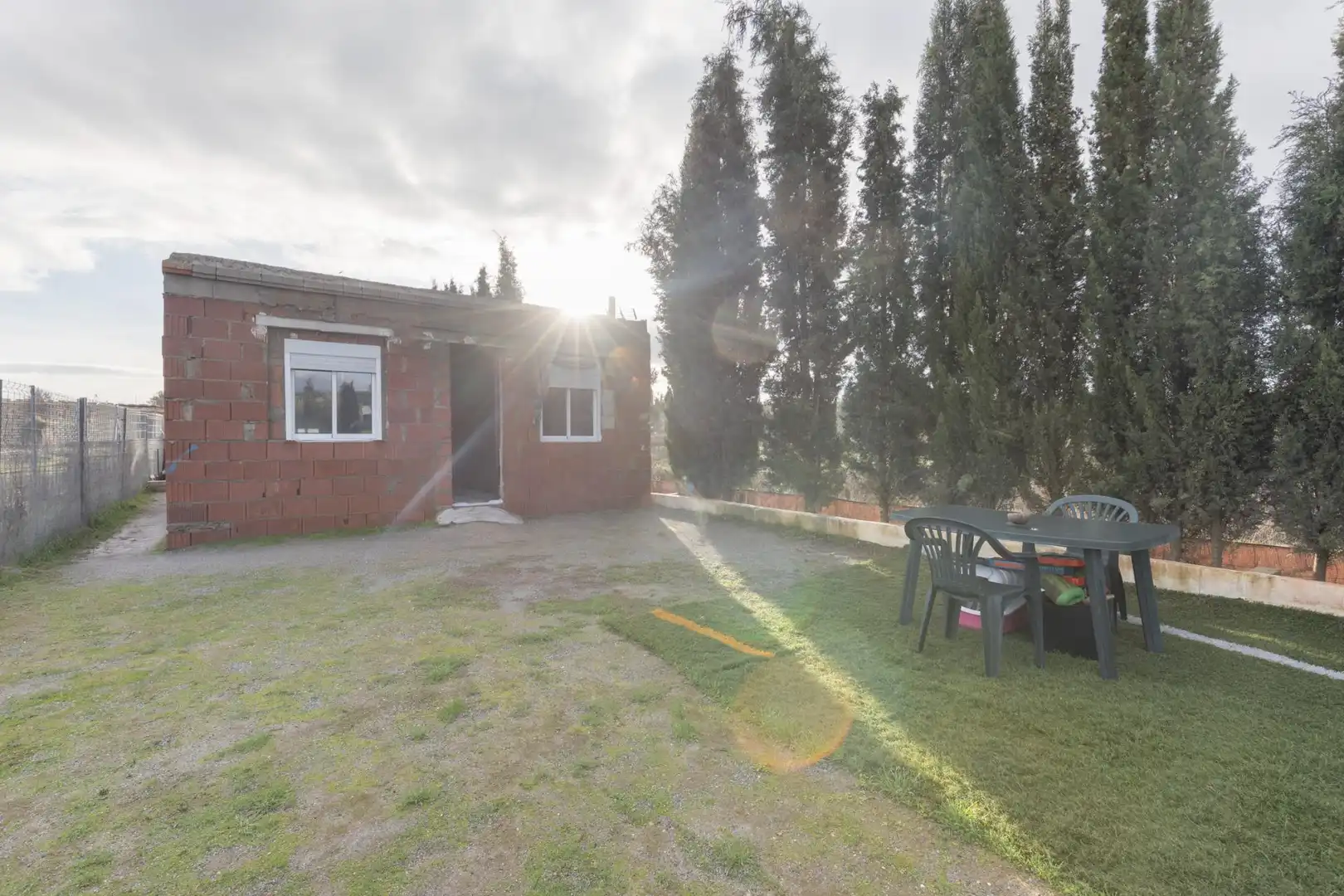 Finca rústica en venda a Avenida Doctor Manuel López Molín, 10, Chimeneas