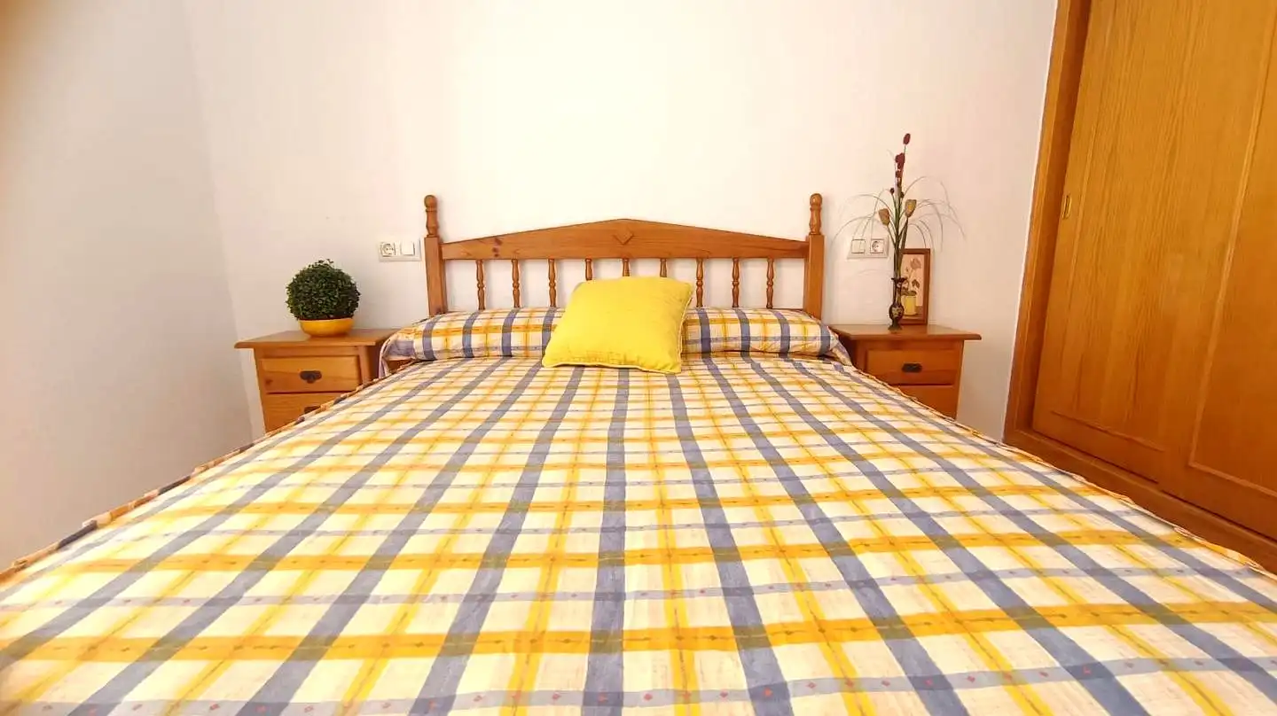 Dormitori de Dúplex en venda en San Pedro del Pinatar amb Aire condicionat, Terrassa i Moblat