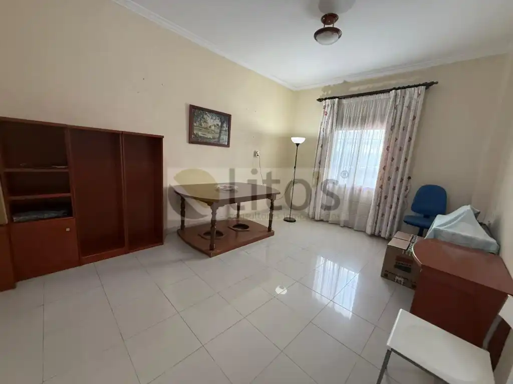 Schlafzimmer von Einfamilien-Reihenhaus zum Verkauf in Dos Hermanas