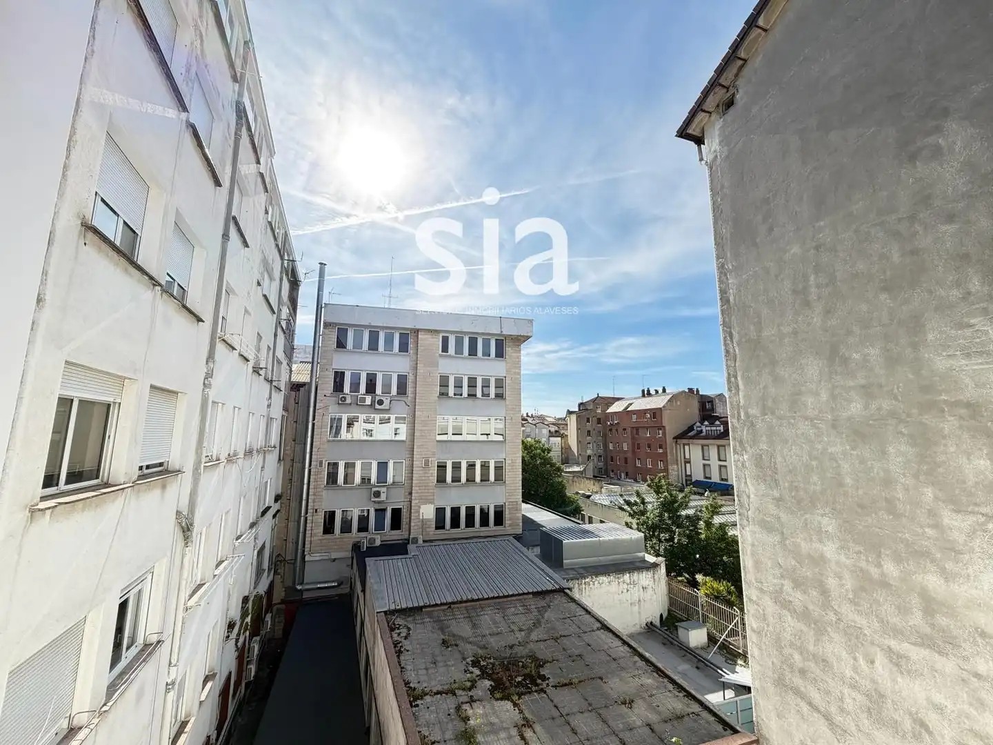 Außenansicht von Wohnung zum Verkauf in Vitoria - Gasteiz mit Heizung