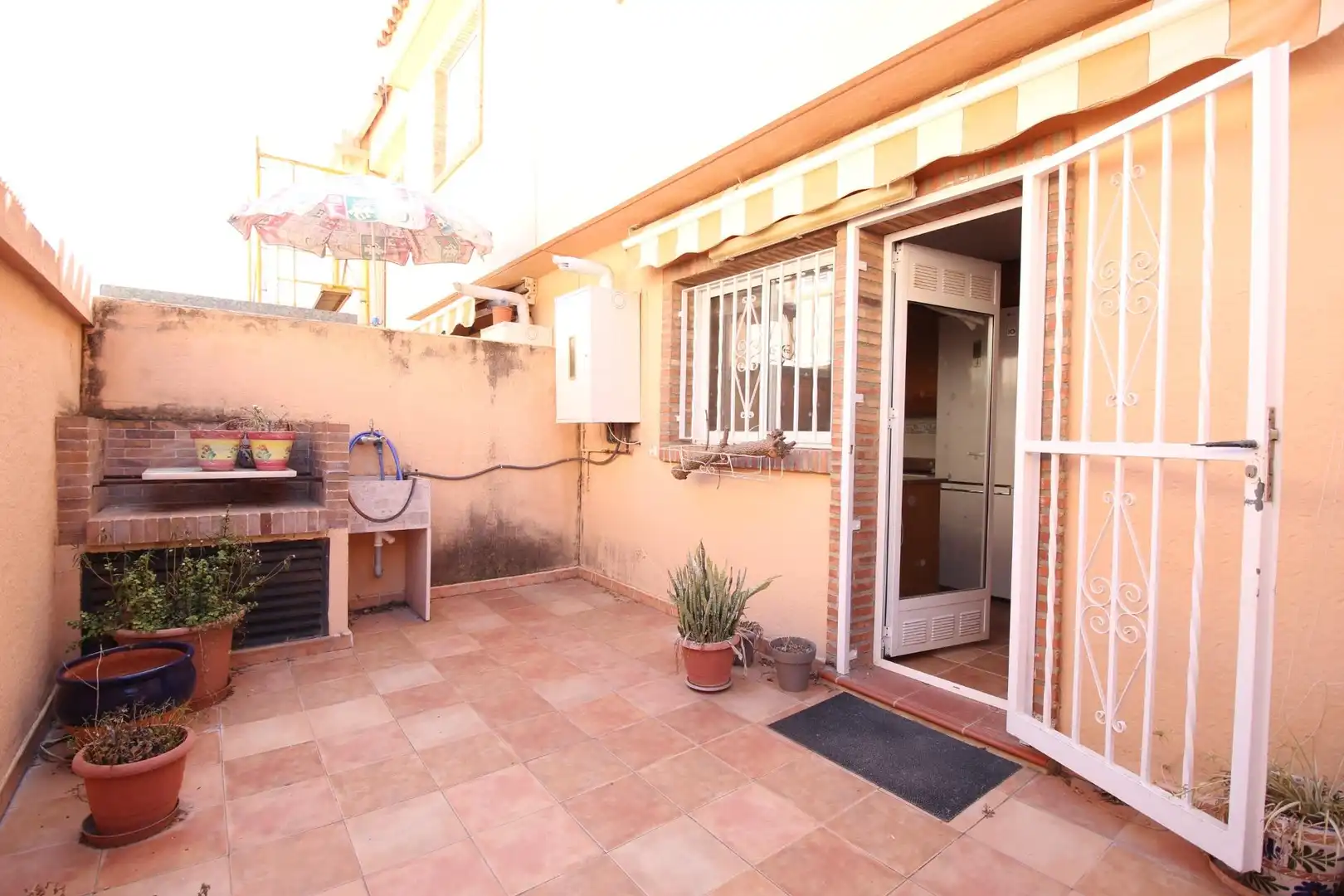 Terrassa de Casa adosada en venda en Sagunto / Sagunt amb Aire condicionat, Calefacció i Terrassa