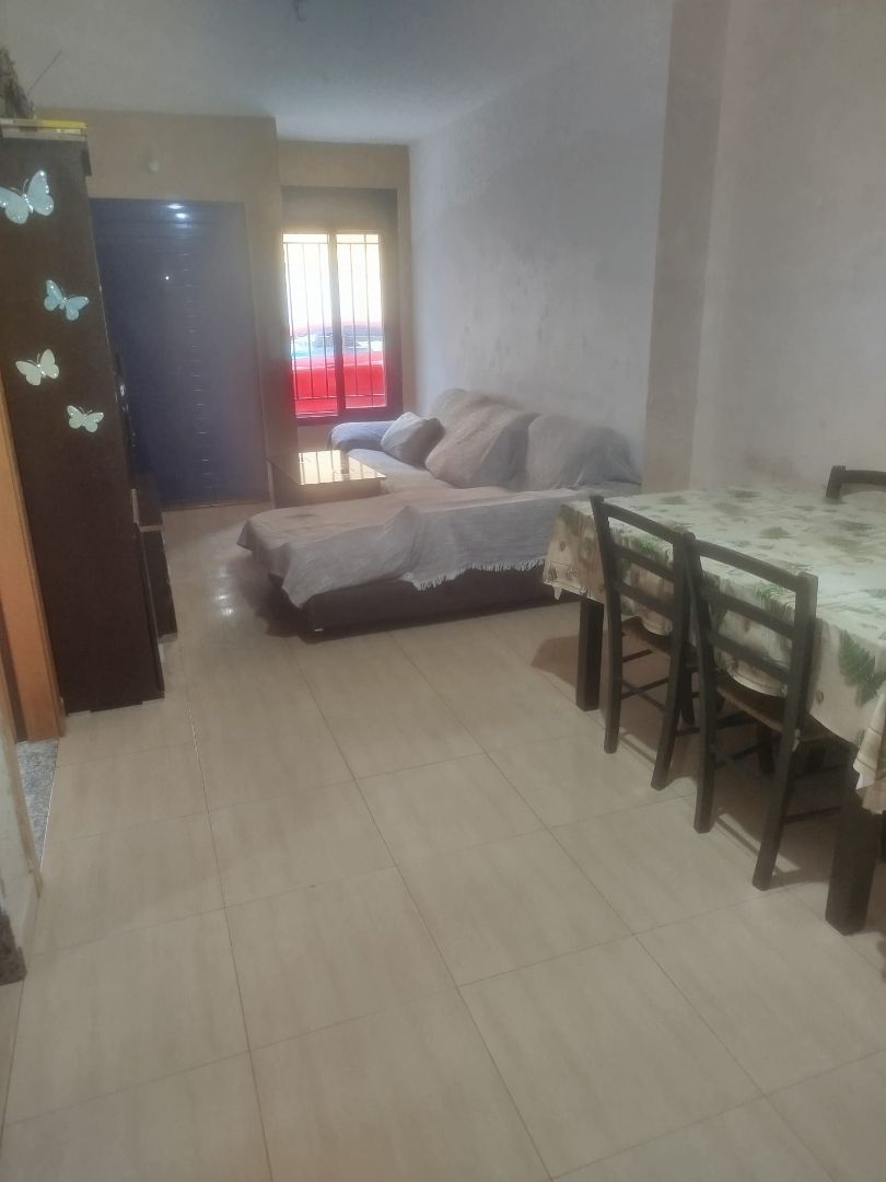 Dormitori de Casa adosada en venda en Puerto Lumbreras amb Moblat i Balcó