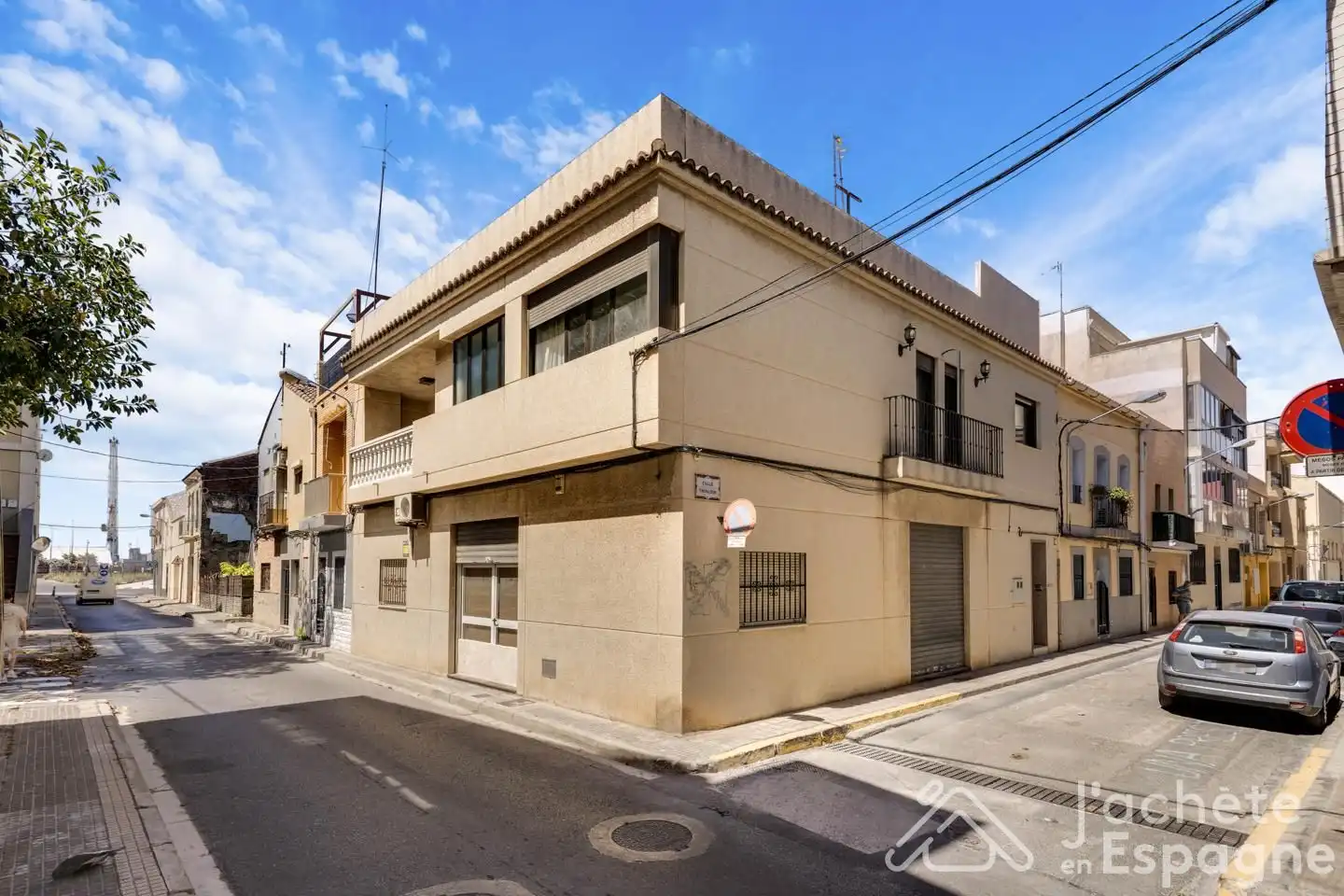 Vista exterior de Casa o chalet en venta en Sagunto / Sagunt con Calefacción