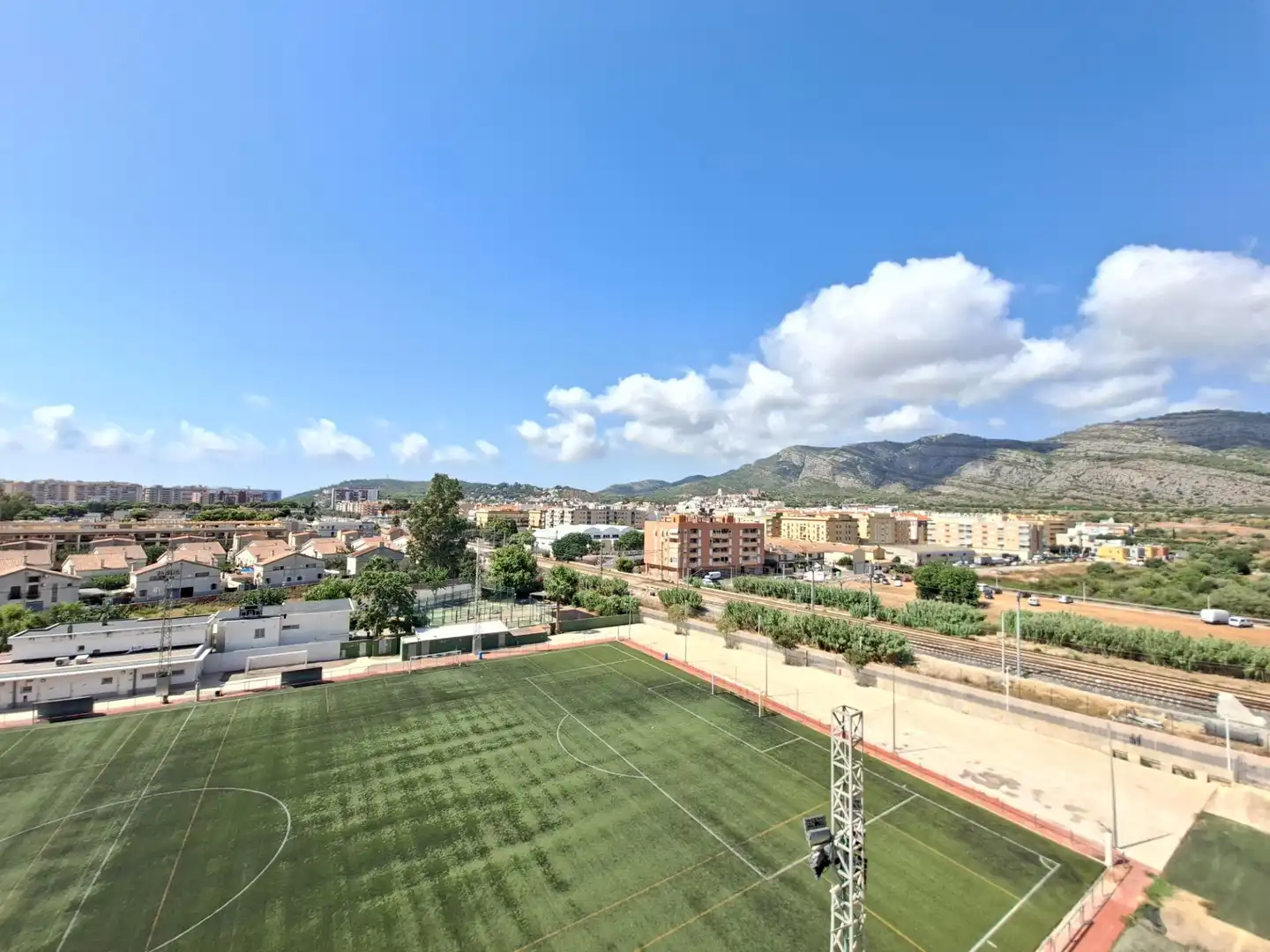 Vista exterior de Apartamento en venta en Oropesa del Mar / Orpesa con Aire acondicionado, Terraza y Amueblado