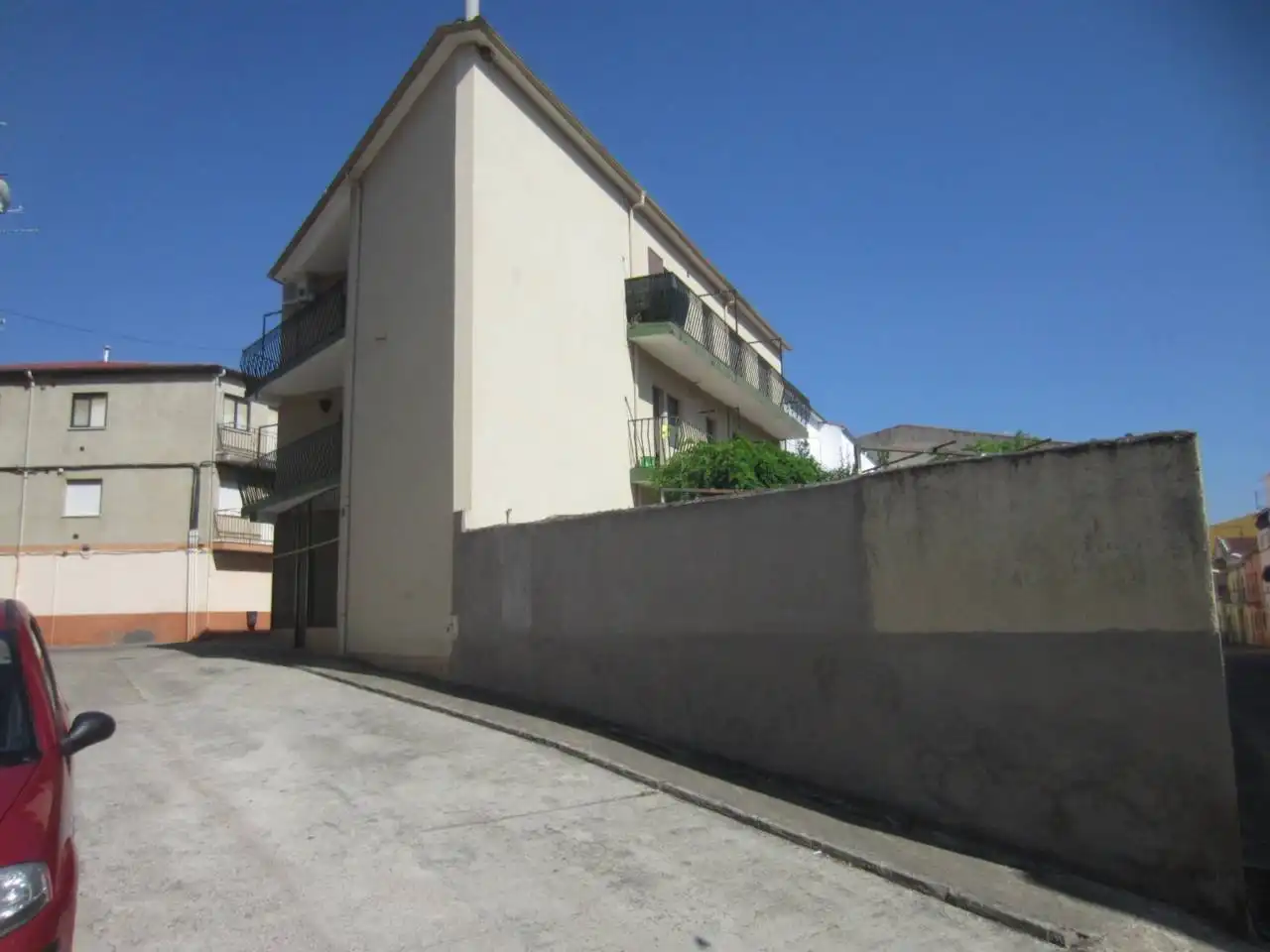Gemischtgenutztes Gebäude zum Verkauf in Calle SAN BLAS, imagen 2