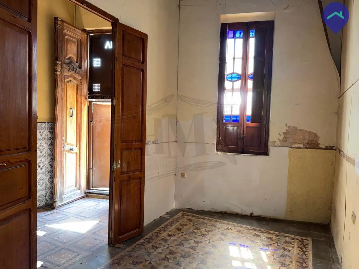 Flat for sale in Valencia  with Storage room and Alarm