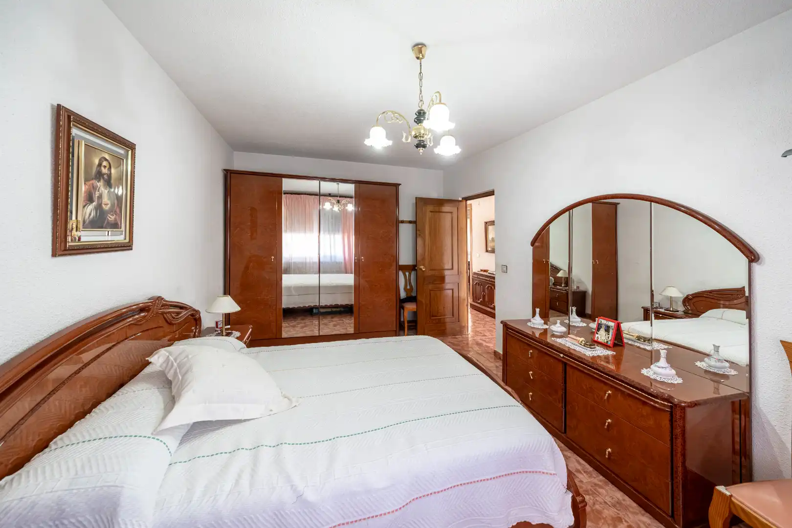 Casa aparellada amb jardí en venda a Calle de San José, imagen 4