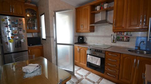 Photo 4 of Flat for sale in Calle Navaconcejo, 17, Miralvalle - Av. Virgen del Puerto - La Data, Cáceres