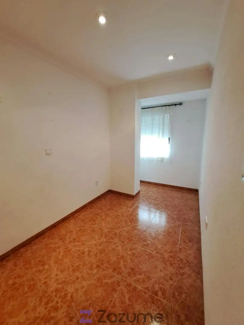 Schlafzimmer von Wohnung zur Miete in Casco Antiguo