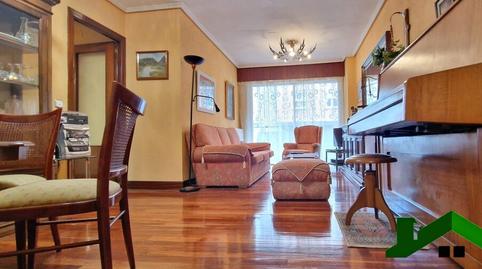 Foto 2 von Wohnung zum Verkauf in Erdikoetxe Kalea, Ibarrekolanda, Bilbao