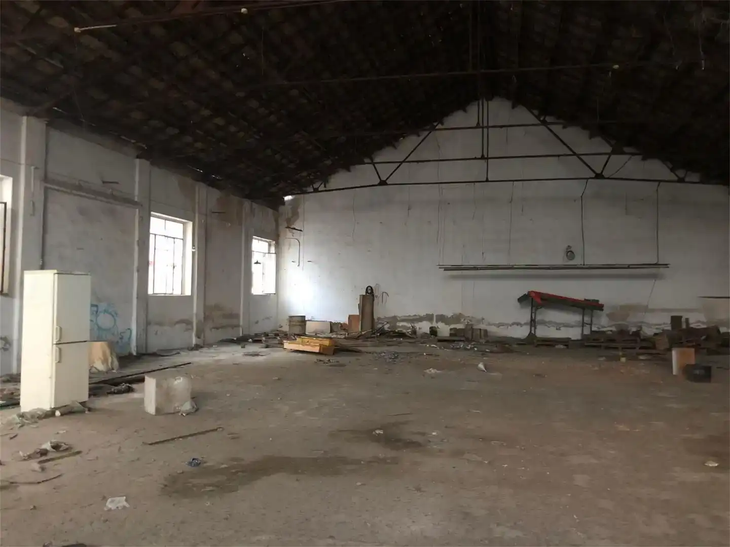 Fabrikhallen zum Verkauf in Carcaixent, Valencia