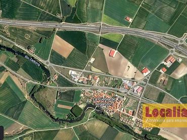Terrenos y solares en venta en La Puebla de Arganzón