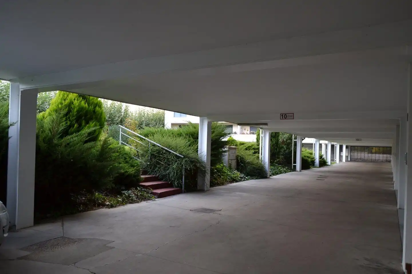 Parking of Houses for sale in Valdefresno, León