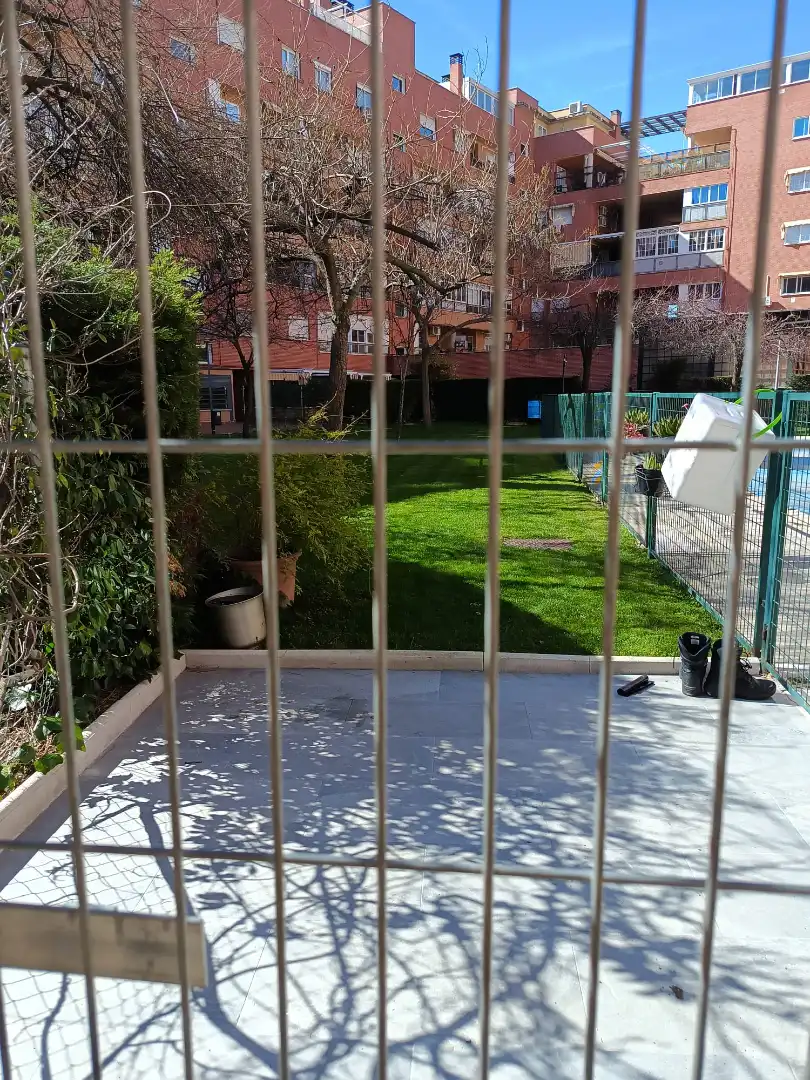 Jardí de Dúplex en venda en Parla amb Calefacció, Jardí privat i Parquet