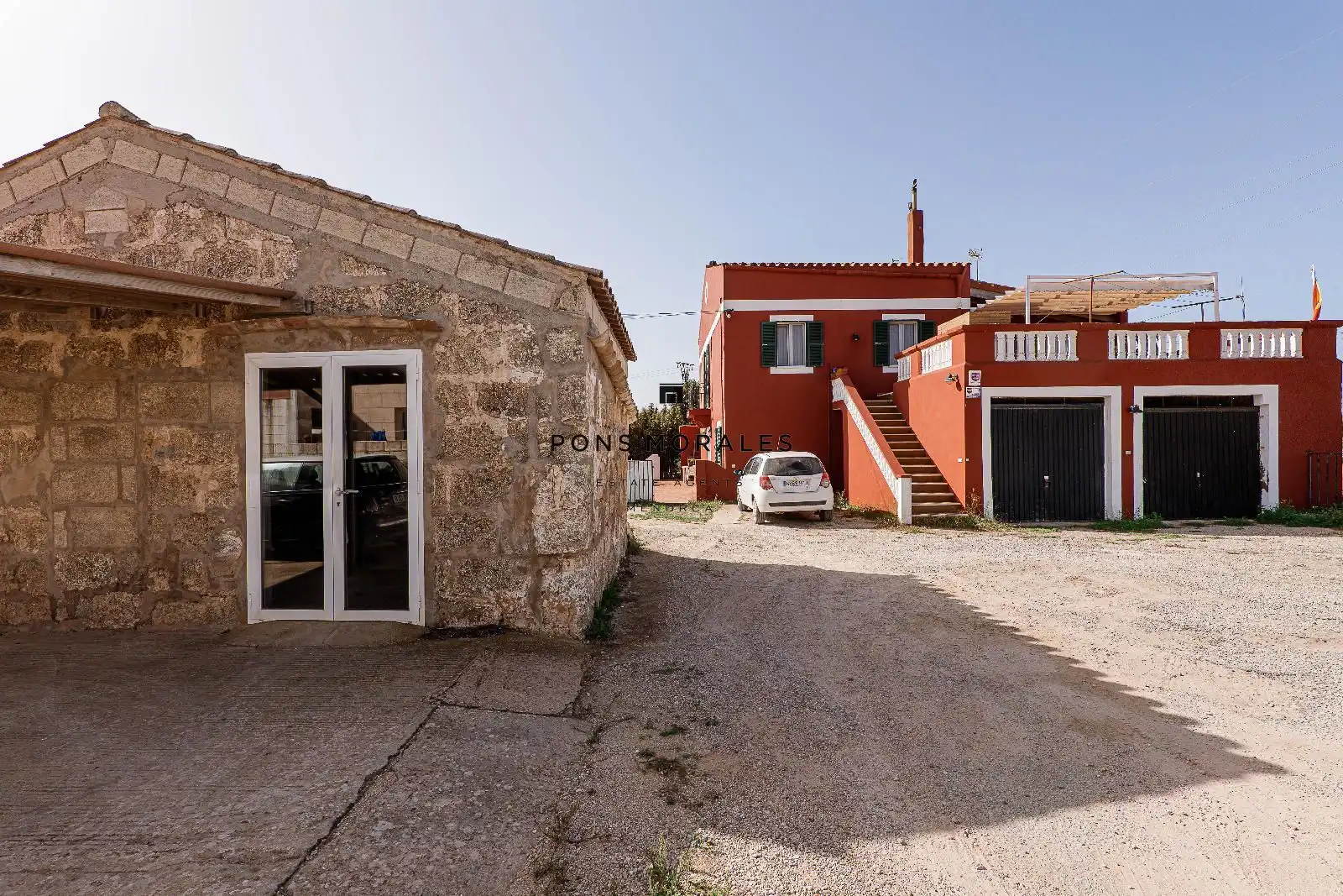 Casa rústica con terraza en venta en Cala Blanca, imagen 9
