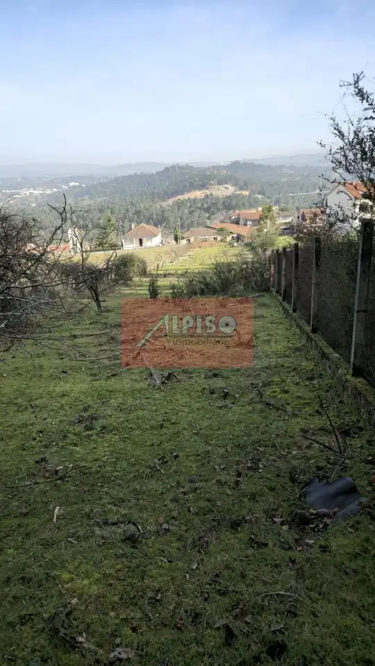 Residencial en venta en San Cibrao das Viñas