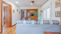 Schlafzimmer von Wohnung zum verkauf in Oviedo  mit Heizung und Parkett