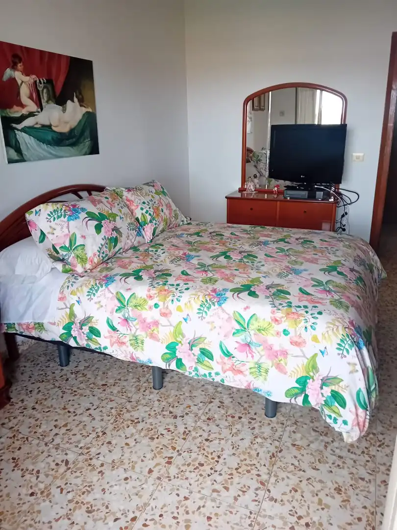 Habitación de Piso en venta en Valdepeñas con Aire acondicionado, Calefacción y Terraza