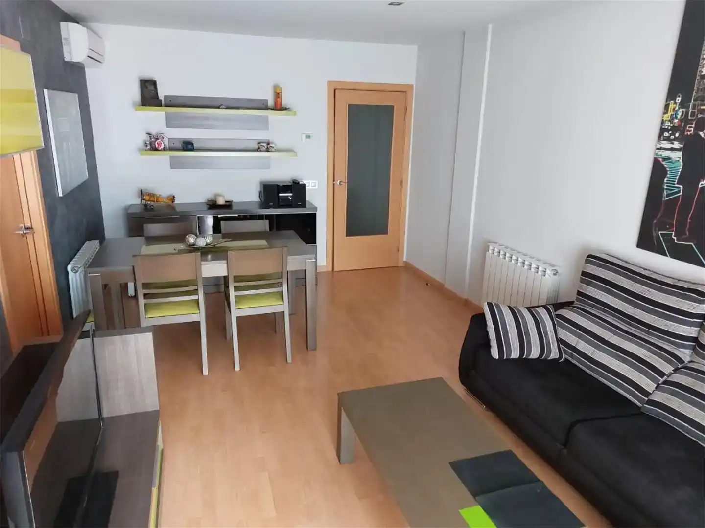 Sala de estar de Piso en venta en Torregrossa con Aire acondicionado, Parquet y Trastero