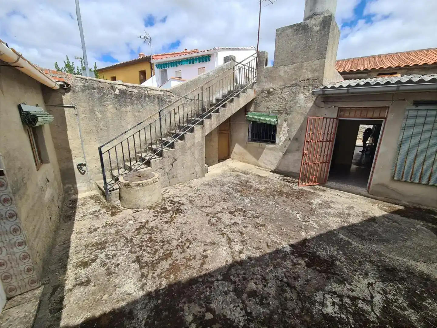 Flat for sale in Alcollarín