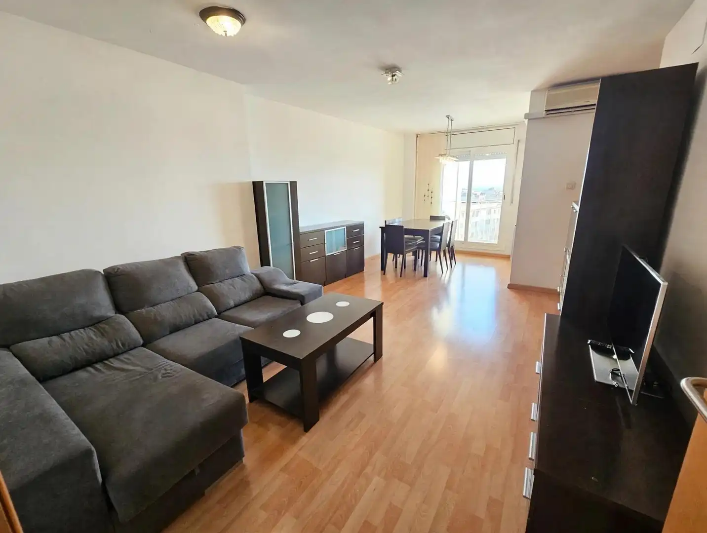 Sala d'estar de Àtic en venda en Alcarràs amb Aire condicionat, Calefacció i Jardí privat