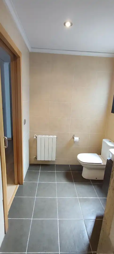 Bany de Pis de lloguer en Torrent amb Aire condicionat, Calefacció i Parquet