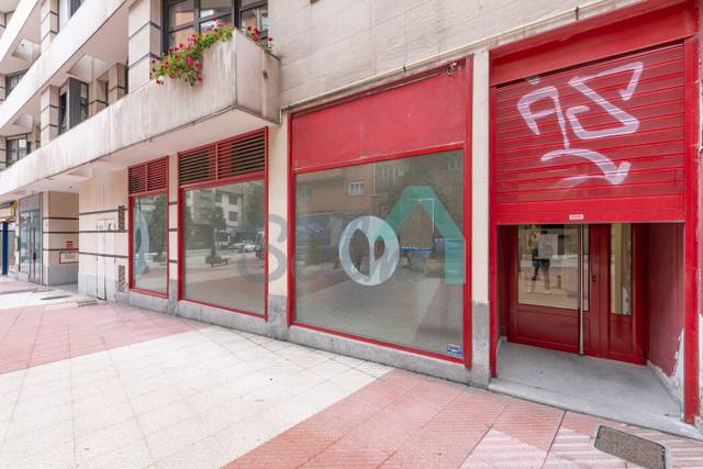 Local comercial en Alquiler en Carreño Miranda en Masip