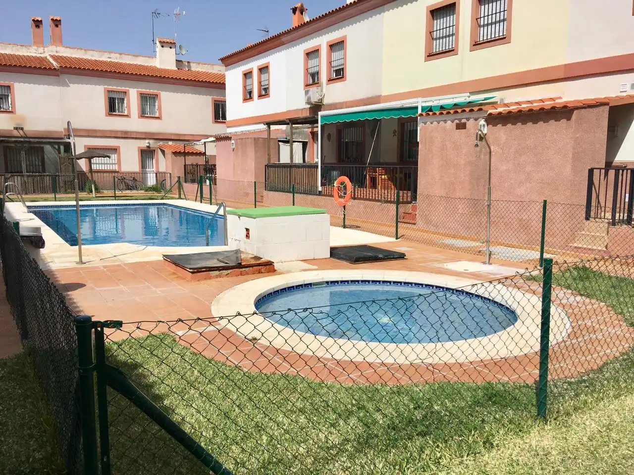 Einfamilien-Reihenhaus zum Verkauf in Malvasía, Fuente de Piedra