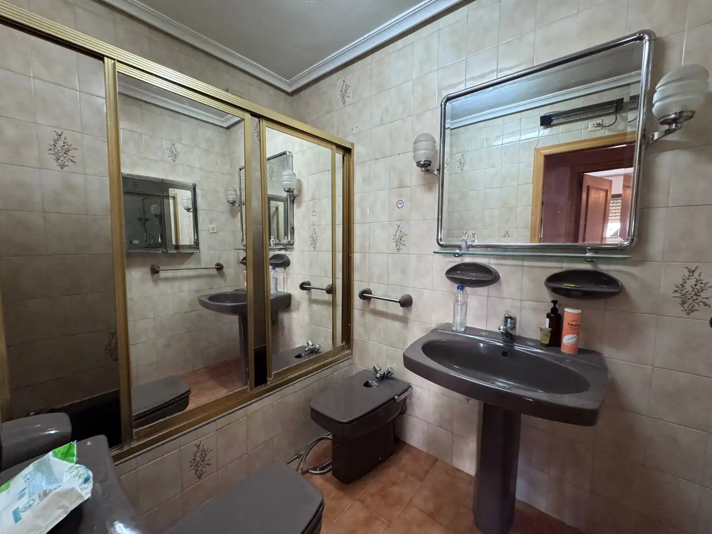 Baño de Piso en venta en Jaén con Calefacción, Terraza y Amueblado