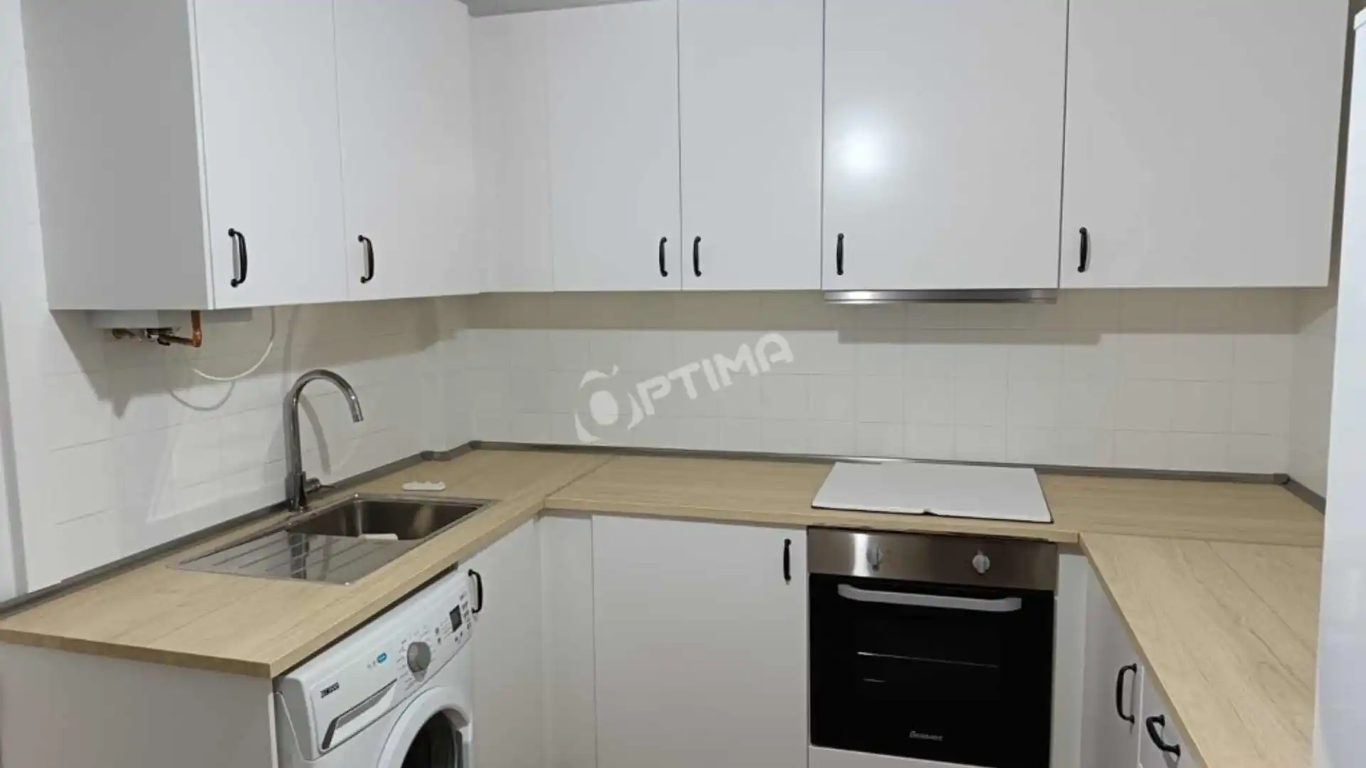 Cocina de Piso de alquiler en A Coruña Capital 