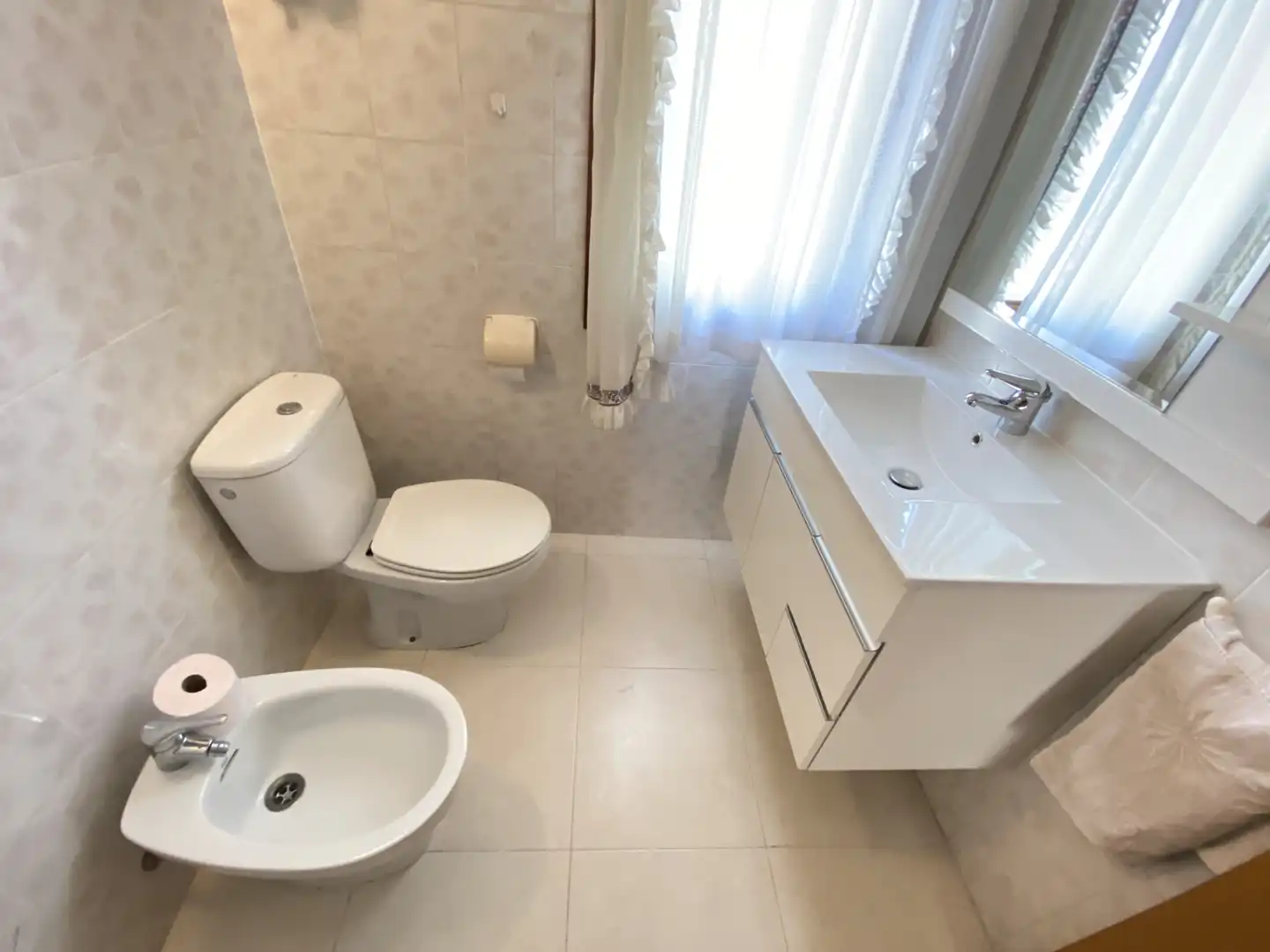 Baño de Piso en venta en Gernika-Lumo con Calefacción, Terraza y Amueblado