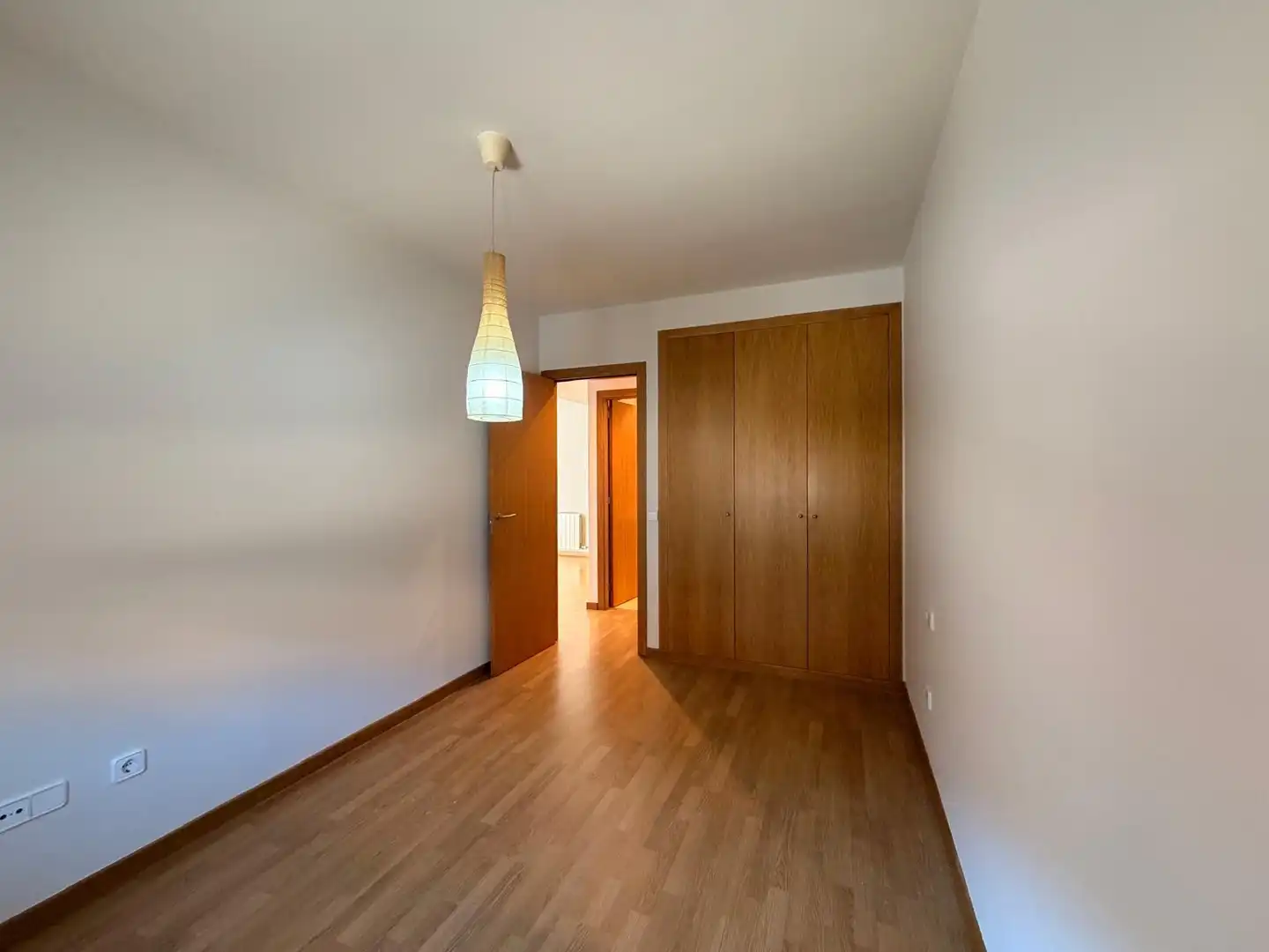 Habitación de Piso en venta en Girona con Calefacción
