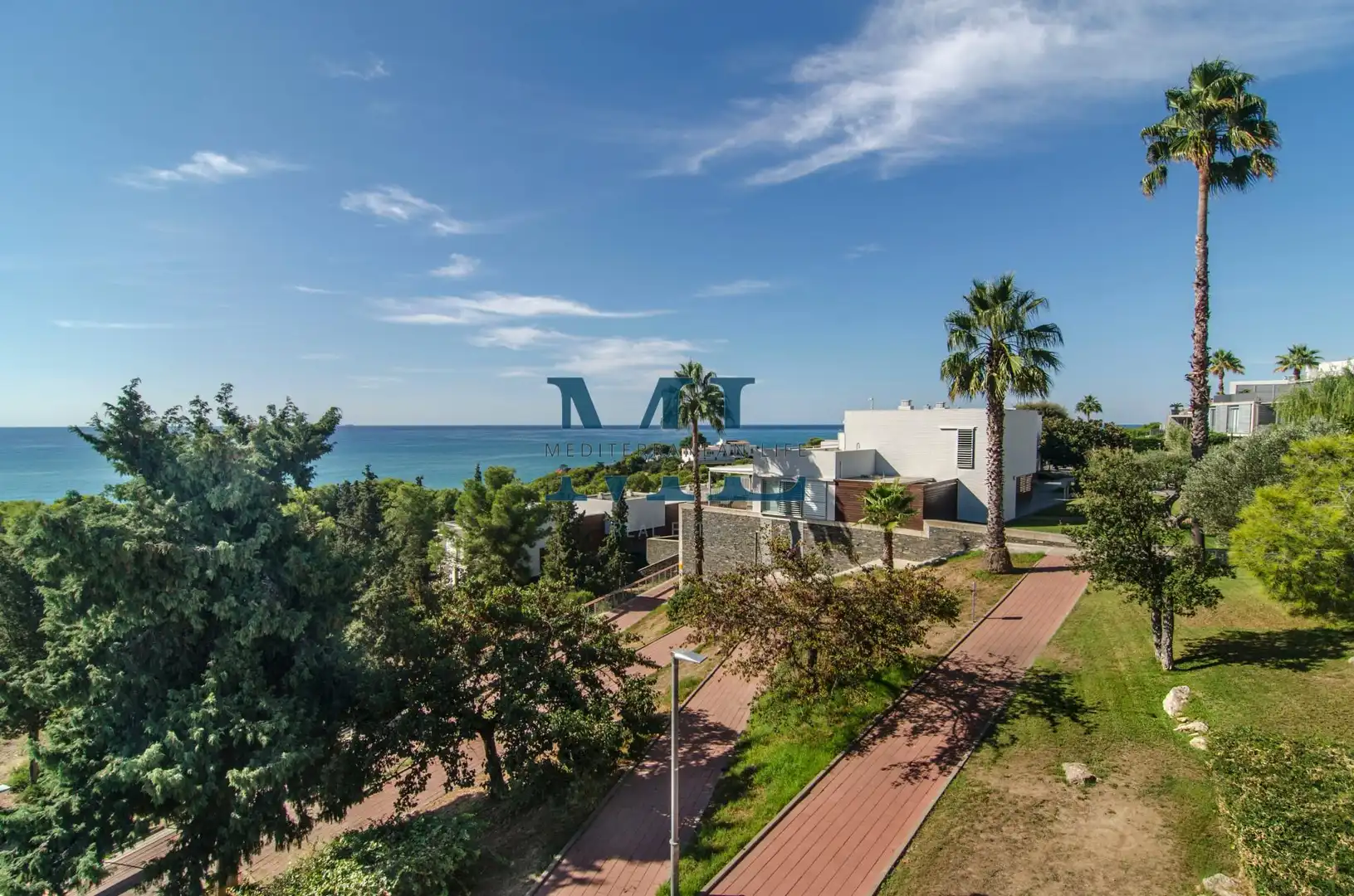 Vista exterior de Dúplex en venta en Sant Pere de Ribes con Calefacción, Jardín privado y Piscina