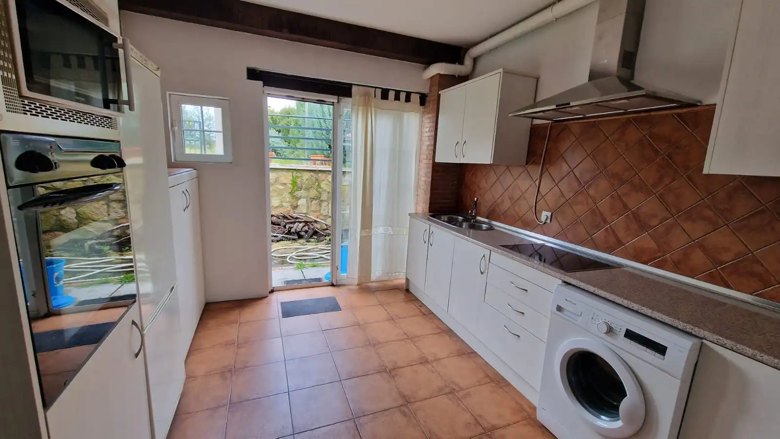 House with pool for sale in Calle de la Cruz Dorada, imagen 20