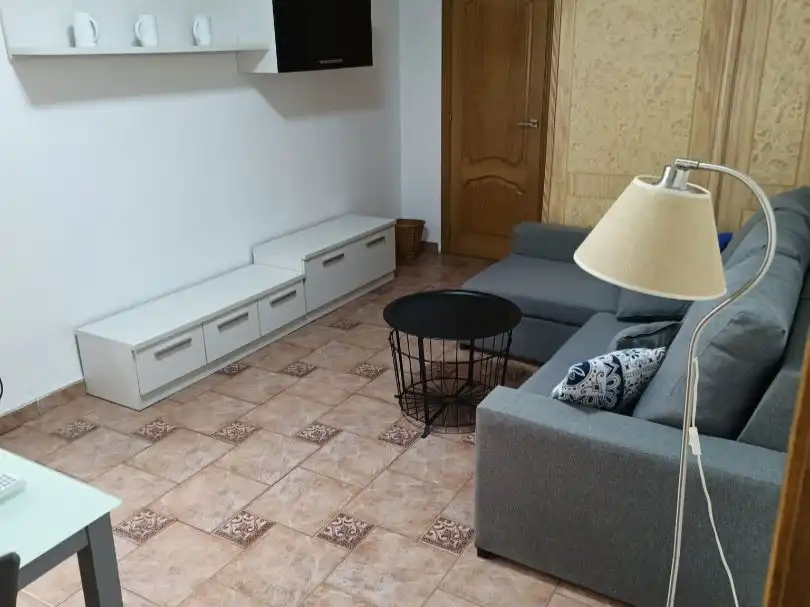 Apartament amb ascensor de lloguer a calle plesbitero baltasar carrasco 21, imagen 7