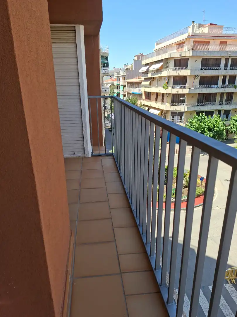 Terrasse von Wohnung zur Miete in Pineda de Mar mit Terrasse, Möbliert und Ofen