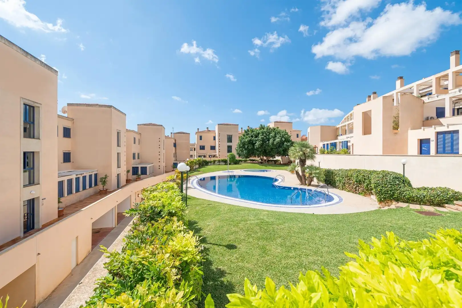 Piscina de Pis en venda en Andratx amb Calefacció, Jardí privat i Terrassa