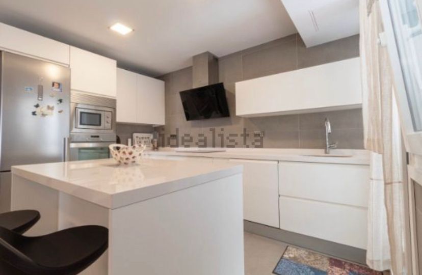 Kitchen of Flat to rent in Portugalete  with Furnished, Oven and Washing machine