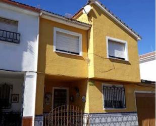 Exterior view of House or chalet for sale in Ajofrín
