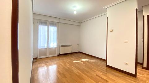 Photo 2 of Flat for sale in Canciller Ayala, Desamparados, Araba - Álava