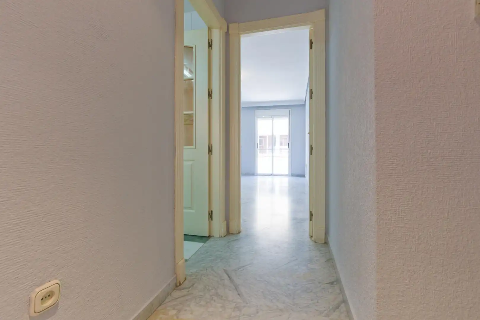 Flat for rent in Calle AFAN DE RIBERA, Fígares