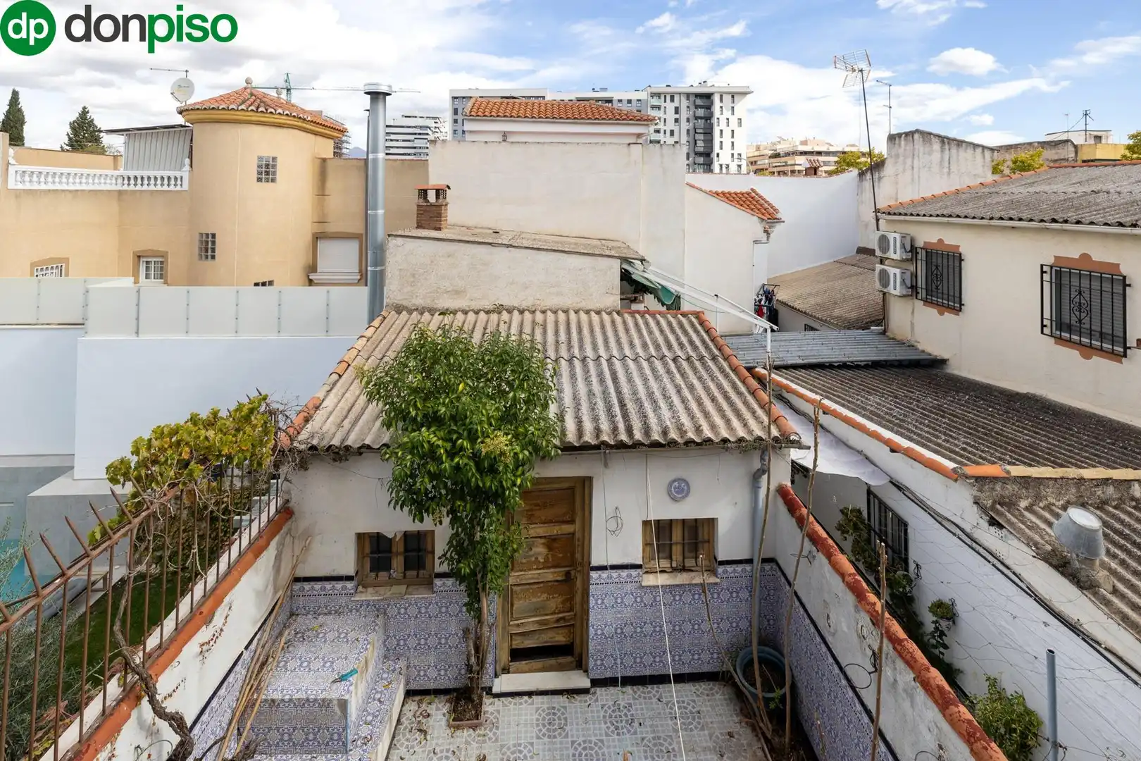 Detached homes for sale in Calle POZO (CER), 6, Cerrillo de Maracena - Periodistas